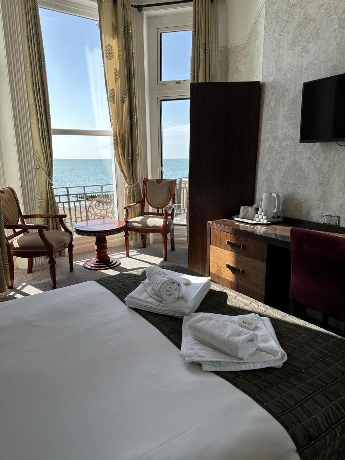 Glastonbury Hotel Eastbourne Dış mekan fotoğraf